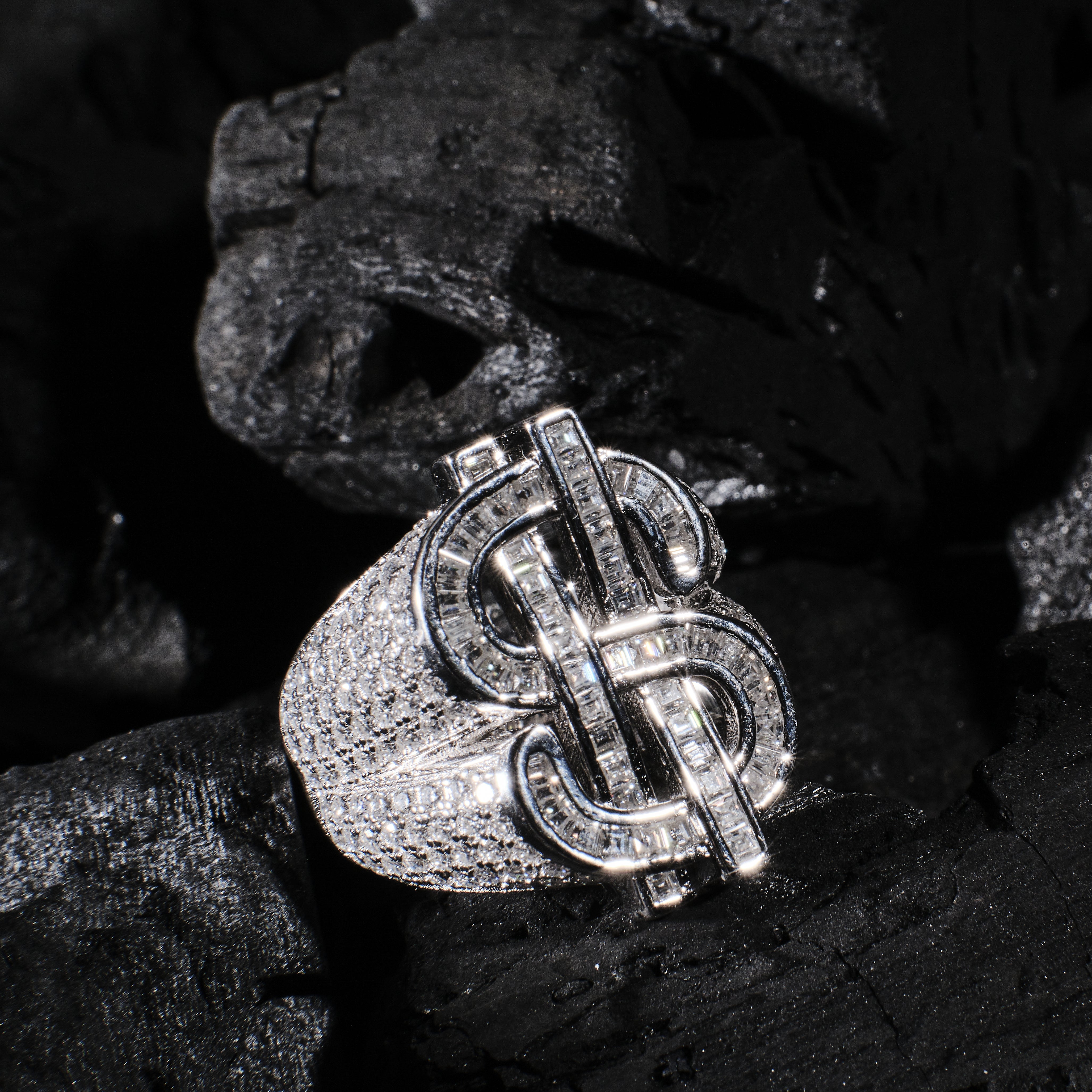 Iced Dollar Bugatte Ring